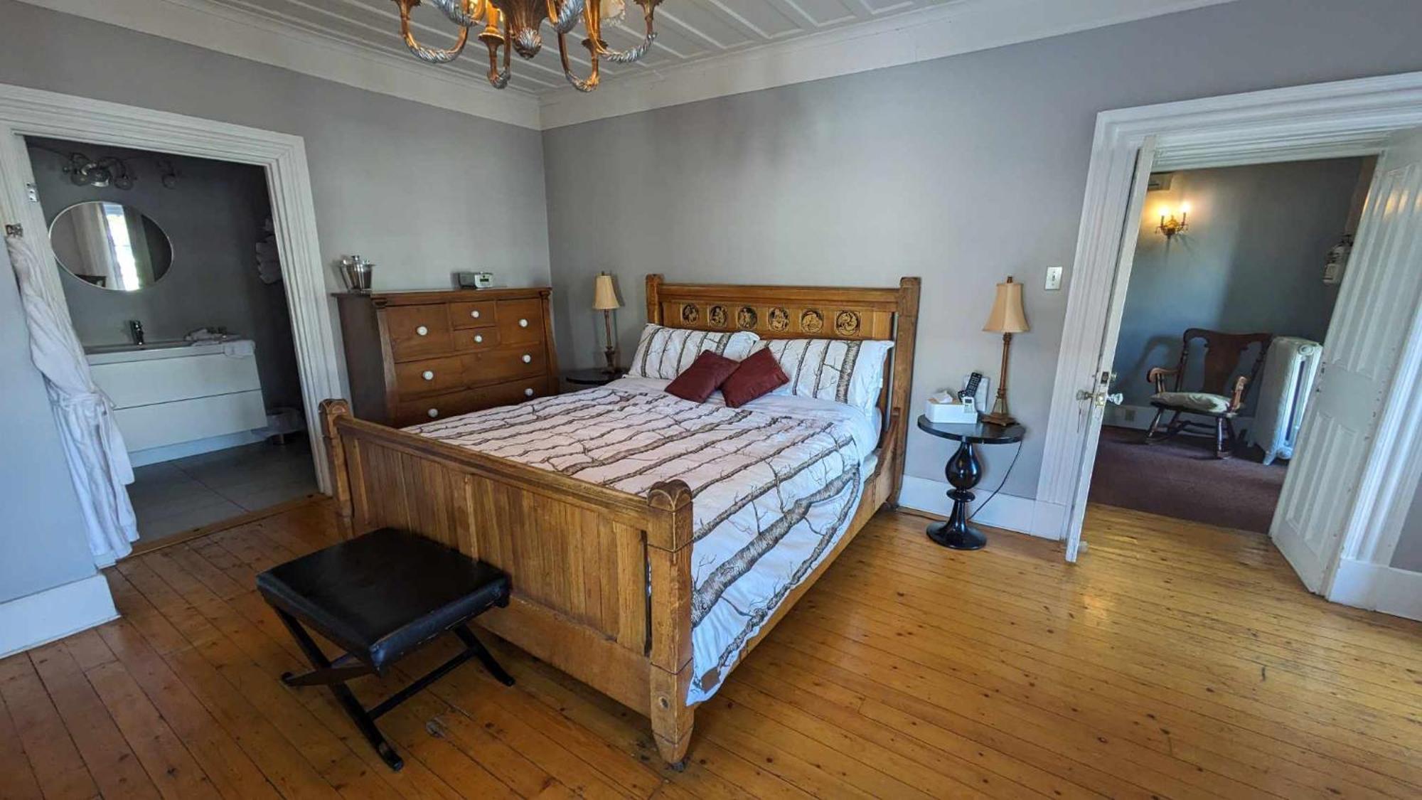 La Maison Rousseau Hotel Монмани Екстериор снимка