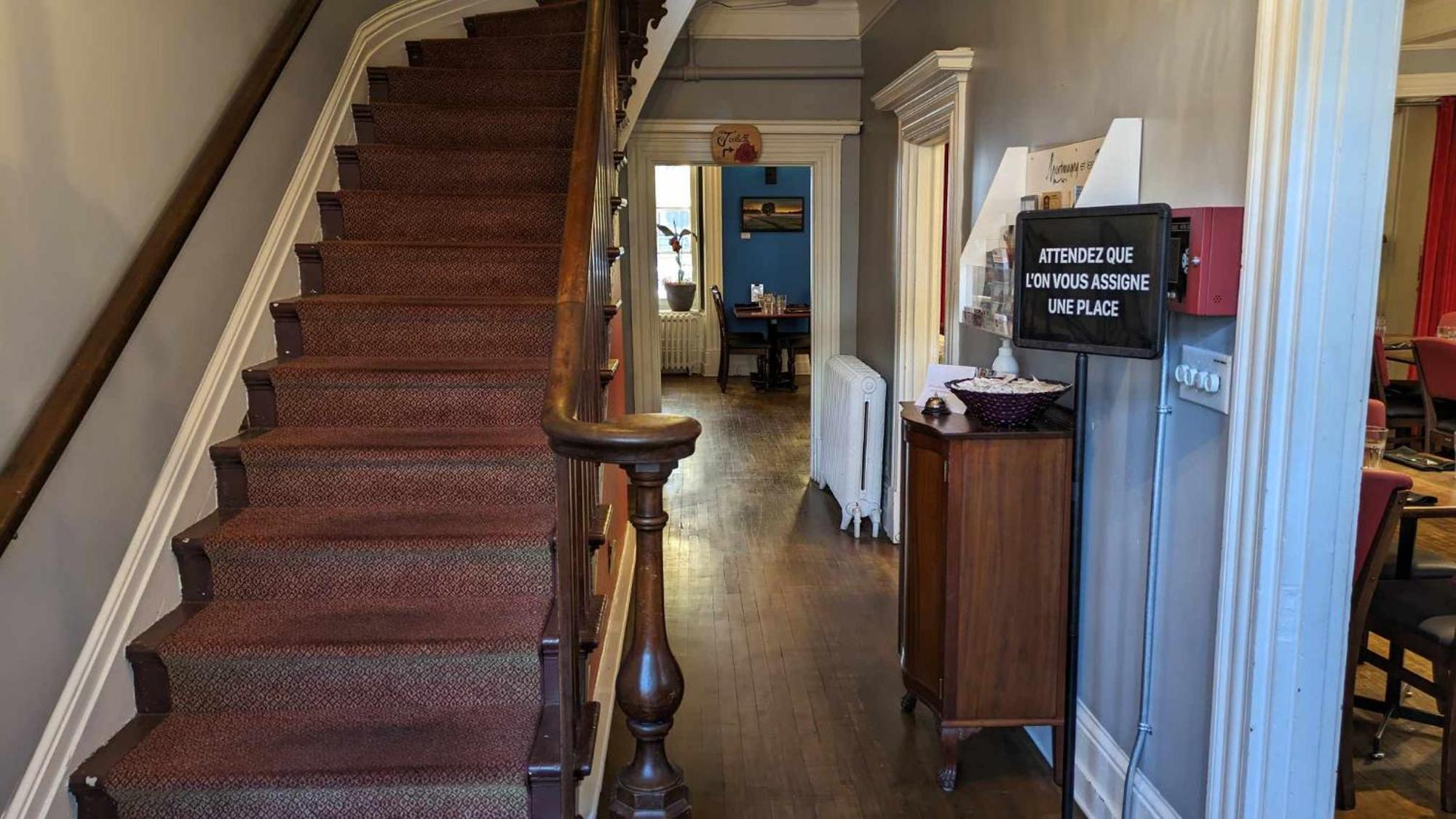 La Maison Rousseau Hotel Монмани Екстериор снимка