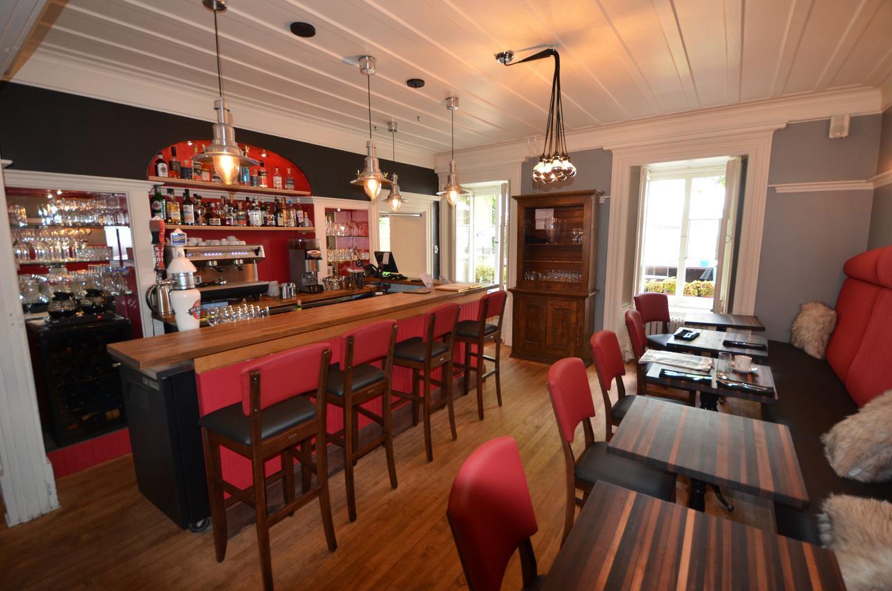 La Maison Rousseau Hotel Монмани Екстериор снимка
